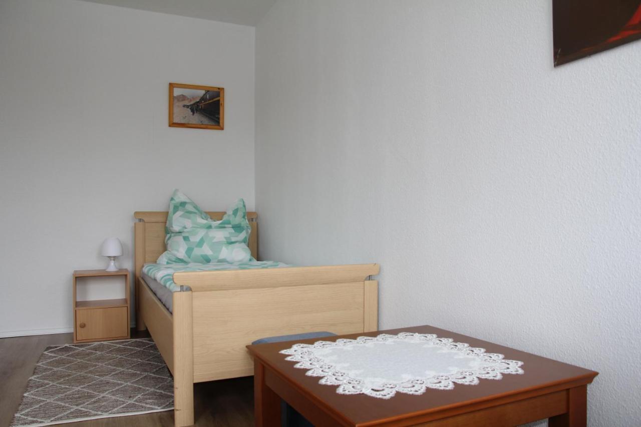 Pension963 Crimmitschau Bagian luar foto